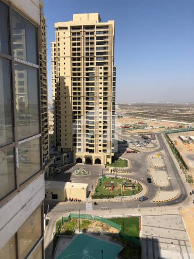 Prime Location 2200 Square Feet Flat For Rent In Emaar Reef Towers Karachi