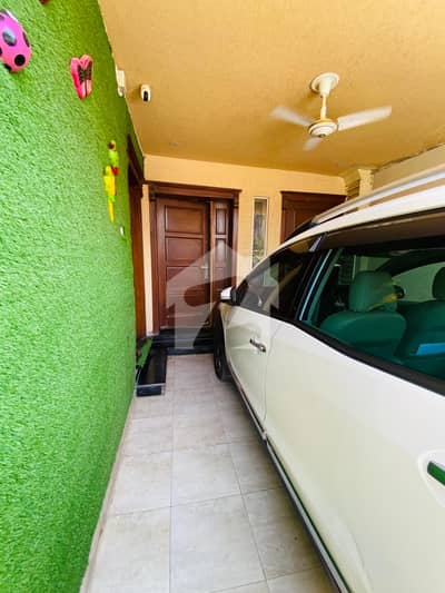 5 Marla Brand New Owner Made House For Sale | VIP Condition | Solid Construction | Prime Location