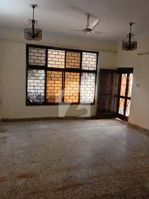 Ground Floor Portion For Rent In I-10 Ground Floor Portion For Rent In I-10