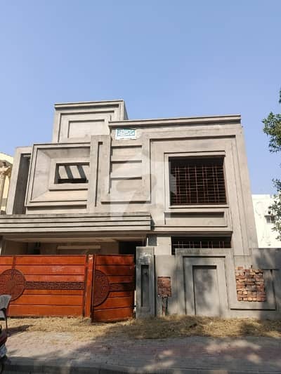 Gray Structure Shersha Block