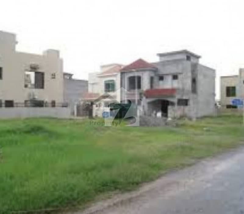 7 MARLA Plot For Sale 7 MARLA Plot For Sale