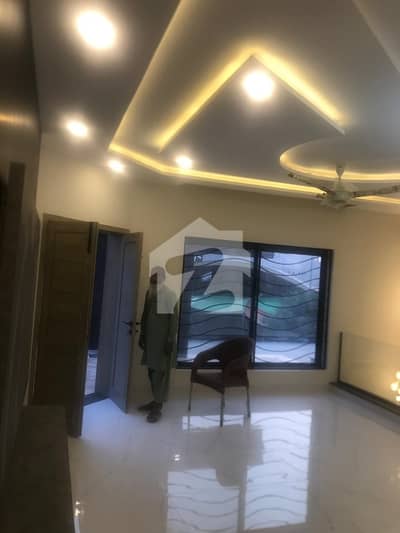 1 Kanal Double Unit House Is Available For Rent