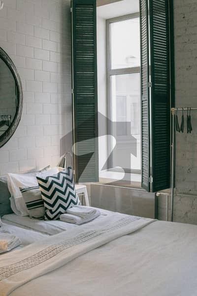Luxury 1-Bed Serviced Apartments | Record Breaking Rental Returns 15% Grunted
