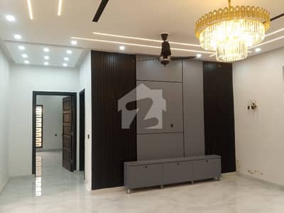 2 Kanal Double Unite For Rent.