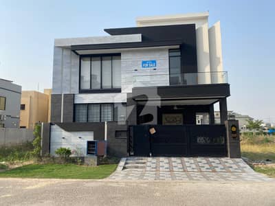 9 Marla Beautifull House For Sale Bankers Avenue Cooperative Society Lahore 9 Marla Beautifull House For Sale Bankers Avenue Cooperative Society Lahore