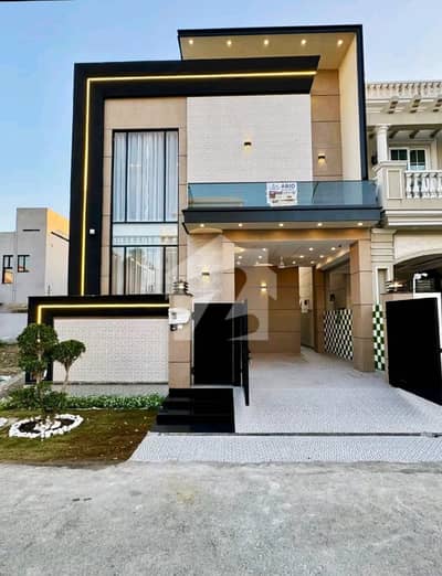 3 MARLA BRAND NEW HOUSE WITH SOLID CONSTRUCTION ON PRIME LOCATION AVAILABLE FOR SALE IN NLC