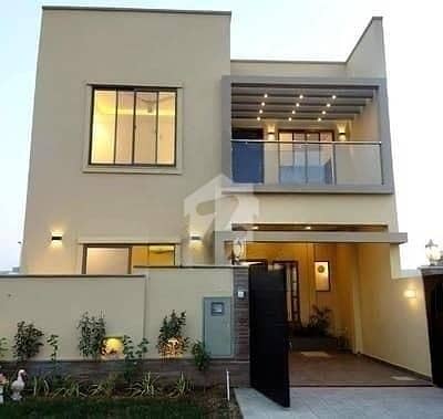 3Bed DDL 125sq yd Villa FOR SALE at ALI BLOCK All amenities nearby including MOSQUE, General Store & Parks