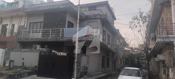 جی ۔ 9/4 جی ۔ 9,اسلام آباد میں 4 کمروں کا 7 مرلہ مکان 6.0 کروڑ میں برائے فروخت۔