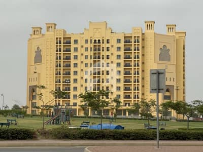 2-Bedroom Lounge Luxurious Apartment For Rent, 1,100 Square Feet Outer Unit Near Midway Bahria Town Karachi, With Park, Mosque, Gallery & Commercial Area Nearby