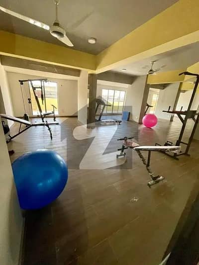 چیپل کورٹ یارڈ کراچی میں 2 کمروں کا 3 مرلہ فلیٹ 95.0 لاکھ میں برائے فروخت۔
