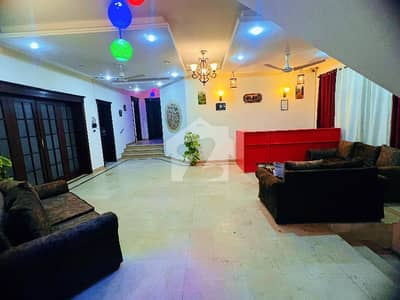 جی ۔ 9 اسلام آباد میں 6 کمروں کا 14 مرلہ مکان 14.0 کروڑ میں برائے فروخت۔