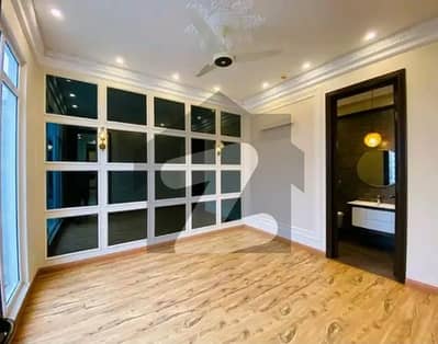 BEAUTIFUL BRAND NEW 10 MARLA HOUSE FOR RENT BEAUTIFUL BRAND NEW 10 MARLA HOUSE FOR RENT