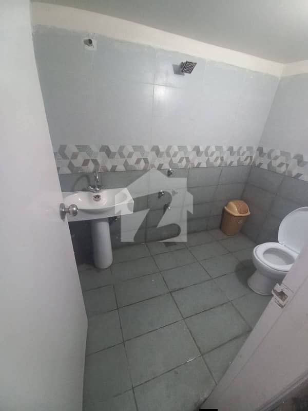 15 15
