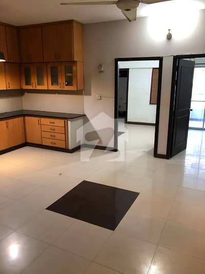 2bed dd flat for sale