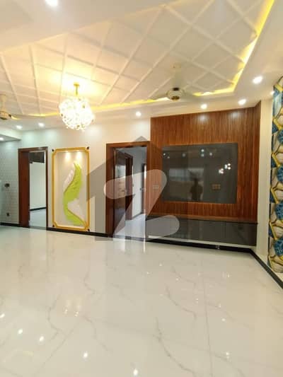 6 Marla Brand New House For Sale in korang safari