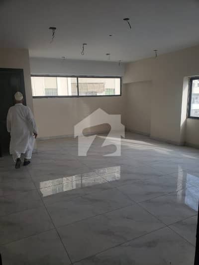 عالمگیر روڈ گلشنِ اقبال ٹاؤن,کراچی میں 3 مرلہ دفتر 1.2 لاکھ میں کرایہ پر دستیاب ہے۔