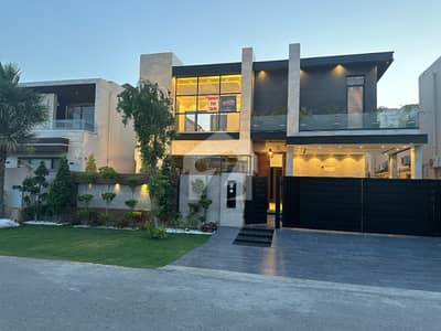 ڈی ایچ اے فیز 6 ڈیفنس (ڈی ایچ اے),لاہور میں 5 کمروں کا 1 کنال مکان 8.5 کروڑ میں برائے فروخت۔