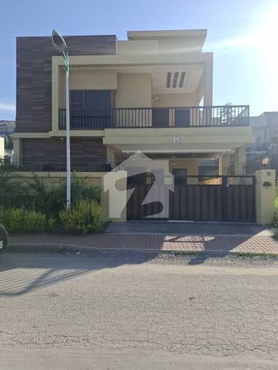 بحریہ گرینز۔ اوورسیز انکلیو - سیکٹر 2 بحریہ گرینز۔ اوورسیز انکلیو,بحریہ ٹاؤن فیز 8,بحریہ ٹاؤن راولپنڈی,راولپنڈی میں 5 کمروں کا 10 مرلہ مکان 4.0 کروڑ میں برائے فروخت۔ بحریہ گرینز۔ اوورسیز انکلیو - سیکٹر 2 بحریہ گرینز۔ اوورسیز انکلیو,بحریہ ٹاؤن فیز 8,بحریہ ٹاؤن راولپنڈی,راولپنڈی میں 5 کمروں کا 10 مرلہ مکان 4.0 کروڑ میں برائے فروخت۔