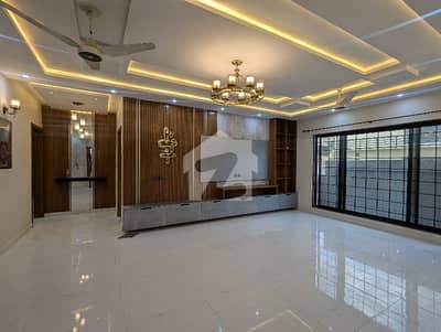 Brand New 1 Kanal Ultra Modern House Available For Rent Brand New 1 Kanal Ultra Modern House Available For Rent