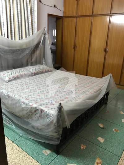 10 Marla 40X60 Old Single Storey Green Belt For Sale 10 Marla 40X60 Old Single Storey Green Belt For Sale