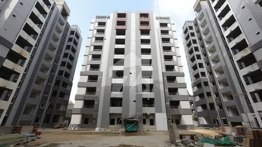یونیورسٹی روڈ کراچی میں 2 کمروں کا 5 مرلہ فلیٹ 1.3 کروڑ میں برائے فروخت۔