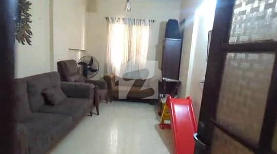 Gulshan e Iqbal, 3 Bed D/D 1400 Sq Ft. 1st Floor