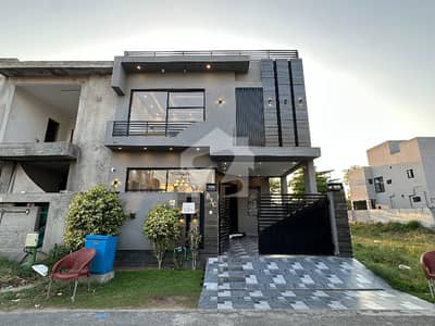 5 MARLA LOW BUDGET HOUSE FOR SALE IN DHA PHASE 9 TOWN 5 MARLA LOW BUDGET HOUSE FOR SALE IN DHA PHASE 9 TOWN