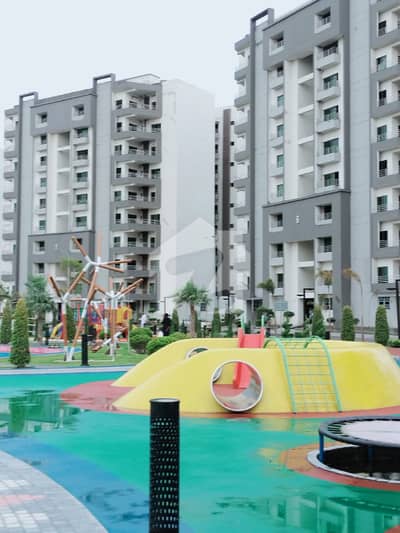 12 MARLA 4 BEDROOM FLAT AVAILBLE FOR RENT IN ASKARI 11 LAHORE