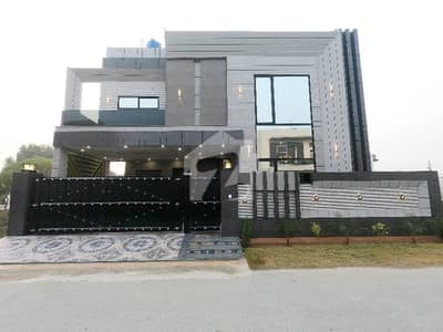 House For Sale In Rs. 39000000