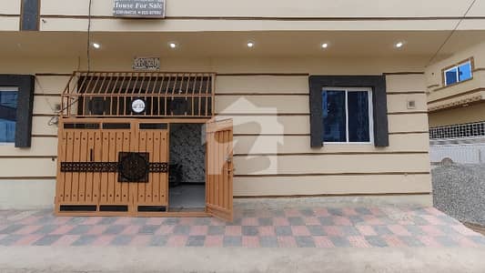 Investors Should sale This Prime Location House Located Ideally In Islamabad Highway
