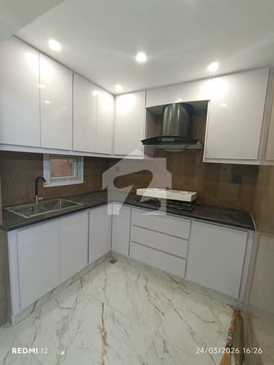 BEAUTIFULLY RENOVATED 2 BED LOUNGE FLAT FOR SALE IN BLOCK 17, GULSHAN E IQBAL