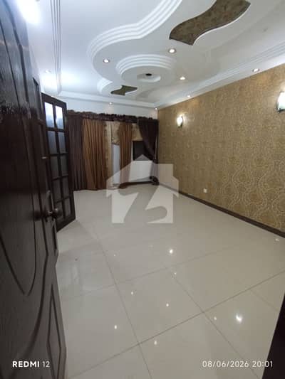 WELL MAINTAINED 3 BED D/D FOR SALE IN BLOCK 13-B, GULSHAN E IQBAL WELL MAINTAINED 3 BED D/D FOR SALE IN BLOCK 13-B, GULSHAN E IQBAL