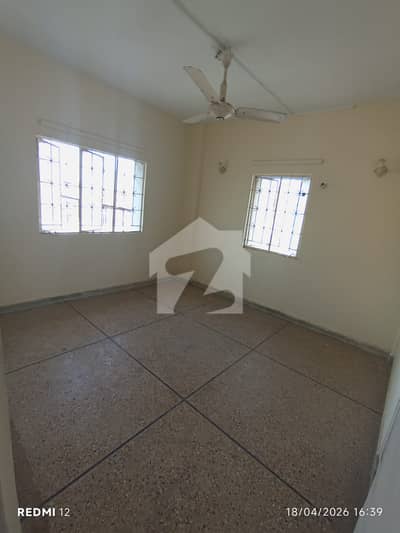4TH FLOOR CORNER FLAT FOR SALE IN BLOCK 16, KARACHI 4TH FLOOR CORNER FLAT FOR SALE IN BLOCK 16, KARACHI