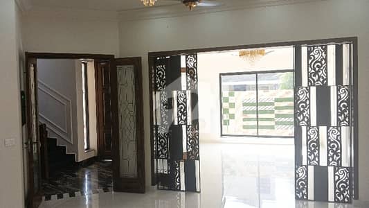 10 Marla Spanish House For Sale In M Block 10 Marla Spanish House For Sale In M Block