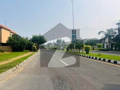 1 Kanal Residential Plot Available For Sale In Lake City