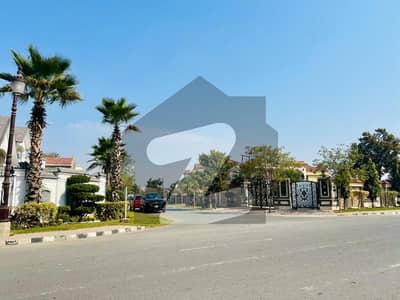 Corner 1 Kanal Pair Plot Available For Sale In Lake City Sector M-1