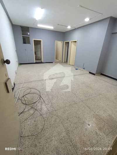 گلشنِ اقبال - بلاک 13 بی گلشنِ اقبال,گلشنِ اقبال ٹاؤن,کراچی میں 3 کمروں کا 4 مرلہ دفتر 60.0 ہزار میں کرایہ پر دستیاب ہے۔