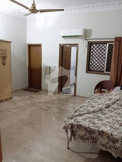 GROUND FLOOR PORTION FOR RENT IN BLOCK 13-A, GULSHAN