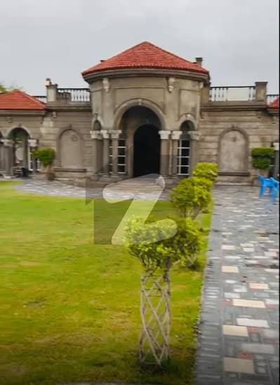 **Corner Farmhouse with Swimming Pool for Sale on Main Barki Road**