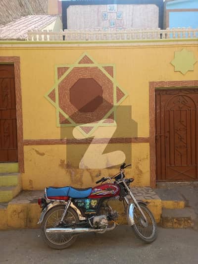 شیخ زید کالونی لاڑکانہ میں 3 کمروں کا 4 مرلہ مکان 1.3 کروڑ میں برائے فروخت۔