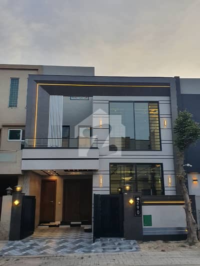 5 Marla Brand New Luxury House Available For Sale In Bahria Town Lahore 5 Marla Brand New Luxury House Available For Sale In Bahria Town Lahore