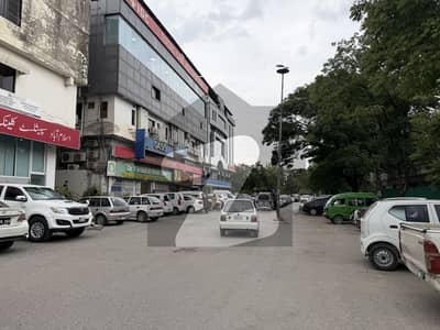ایف ۔ 8 مرکز ایف ۔ 8,اسلام آباد میں 2 مرلہ Studio دکان 9.0 کروڑ میں برائے فروخت۔