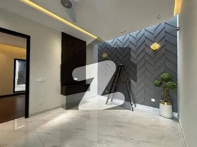 BANKER AVENUE HOUSING SOCIETY BEDIAN ROAD 11 MARLA UPPER PORTION FOR RENT