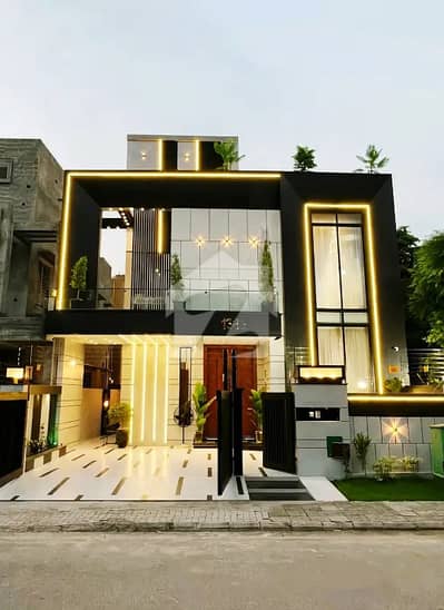 10 Marla House Available For Rent In Gulmohar Block Sector C Bahria Town Lahore