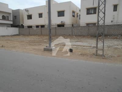 200 Yards Commercial Plot For Sale