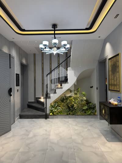 5 MARLA ULTRA MODERN HOUSE FOR SALE IN CENTRAL PARK HOUSING SCHEME LAHORE