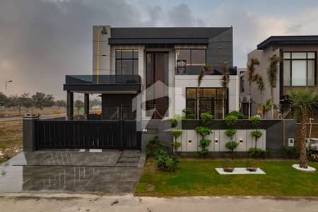 10 Marla Modern Design House In DHA Phase 4 Near To Gold Crest Mall 10 Marla Modern Design House In DHA Phase 4 Near To Gold Crest Mall