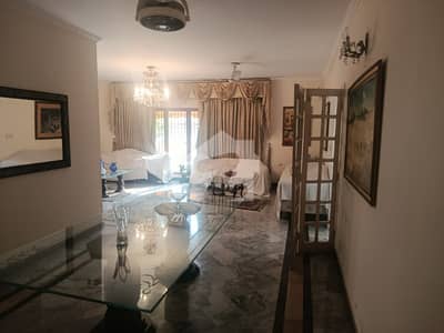 Top Location Kanal Single Storey House Near H Block Market And Park, Mosque Top Location Kanal Single Storey House Near H Block Market And Park, Mosque