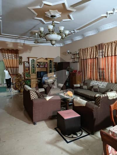 3 Side Corner 412 Sq Yd Bungalow Available For Sale, Prime Location Of Gulshan E Iqbal Block 4