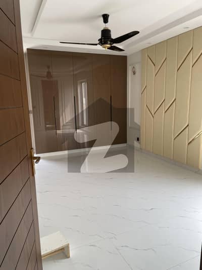 1 Kanal Beautiful House Available For Sale Near Fortress Stadium